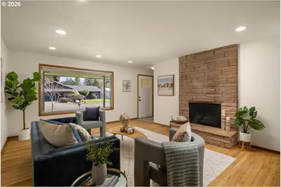 327 NE 169th Ave, Portland, OR 97230 - Photo 8