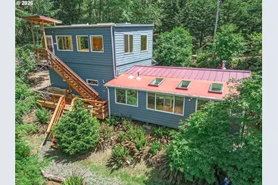 269 N Lamonti Dr, Otis, OR 97368 - Photo 4