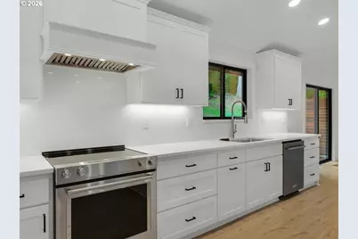 37671 Timber Ln, Astoria, OR 97103 - Photo 18