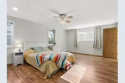 4554 Jan Ree Dr, Salem, OR 97305 - Photo 32