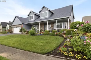 2745 NE Kelly Pl, Gresham, OR 97030 - Photo 2