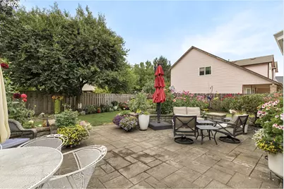 2745 NE Kelly Pl, Gresham, OR 97030 - Photo 40