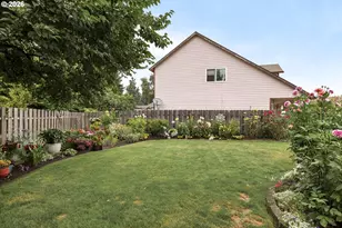 2745 NE Kelly Pl, Gresham, OR 97030 - Photo 44