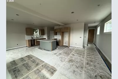 291 NW Mawrcrest Ave, Gresham, OR 97030 - Photo 2