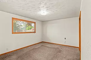 1716 Parnell Dr, Eugene, OR 97404 - Photo 24