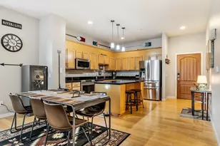 3930 Abbey Ln, Astoria, OR 97103 - Photo 6