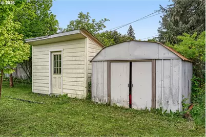 1850 Monroe St, Eugene, OR 97402 - Photo 28
