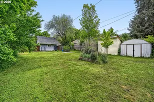1850 Monroe St, Eugene, OR 97402 - Photo 24
