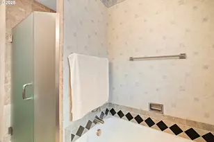 7929 SW 4th Ave, Portland, OR 97219 - Photo 22