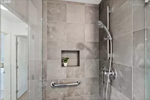 6731 SW 11th Dr, Portland, OR 97219 - Photo 16