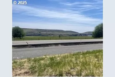 9255 State Route 14, Wishram, WA 98673 - Photo 6
