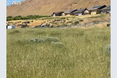 9255 State Route 14, Wishram, WA 98673 - Photo 10