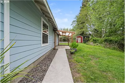 681 SW Birch Ave, Warrenton, OR 97146 - Photo 18