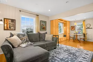 806 NE Mast Ave, Lincoln City, OR 97367 - Photo 10