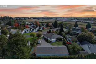 1085 Deer Run Ln, Woodburn, OR 97071 - Photo 36