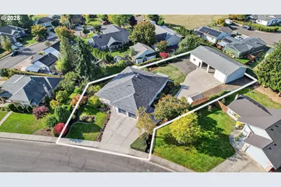 1085 Deer Run Ln, Woodburn, OR 97071 - Photo 1