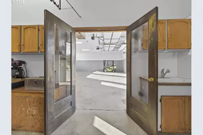 1085 Deer Run Ln, Woodburn, OR 97071 - Photo 46