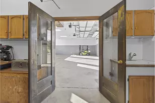 1085 Deer Run Ln, Woodburn, OR 97071 - Photo 46