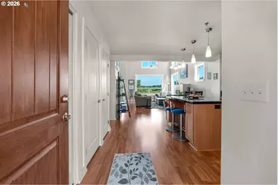 3990 Abbey Ln #B411, Astoria, OR 97103 - Photo 6