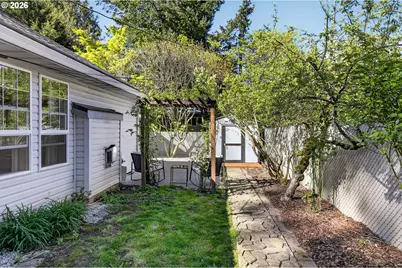 797 NW Wallula Ave, Gresham, OR 97030 - Photo 34