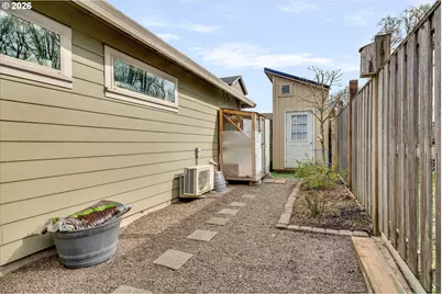 419 Sunset Ct, Amity, OR 97101 - Photo 20