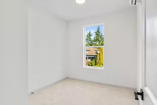 7468 SE Tolman St, Portland, OR 97206 - Photo 14