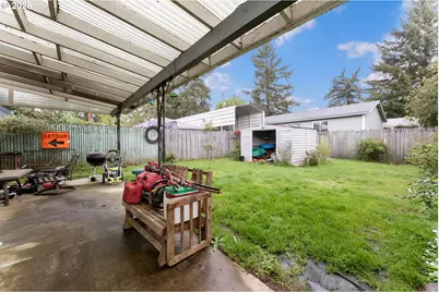 7611 SE Henderson St, Portland, OR 97206 - Photo 18