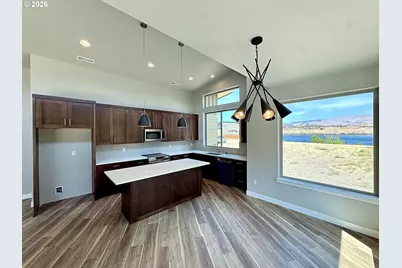 155 Southshore Ave, The Dalles, OR 97058 - Photo 14