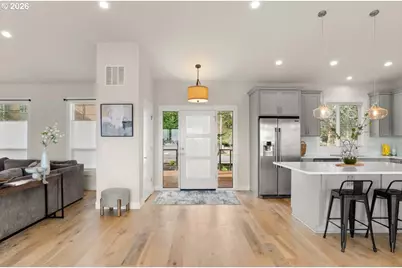 5645 W A St, West Linn, OR 97068 - Photo 8