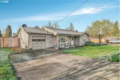 915 E Marquam St, Mount Angel, OR 97362 - Photo 2