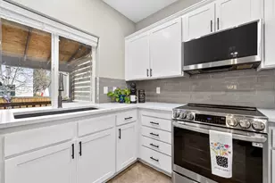 19446 PrairieView Terrace, Oregon City, OR 97045 - Photo 16