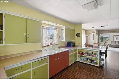 510 E 4th St, Coquille, OR 97423 - Photo 22