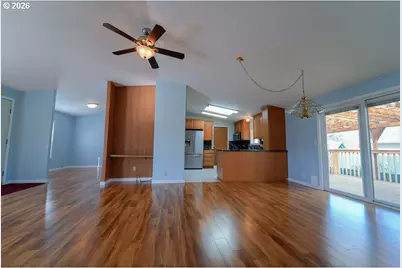 205 Boone Rd, Salem, OR 97306 - Photo 6