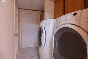 205 Boone Rd, Salem, OR 97306 - Photo 24