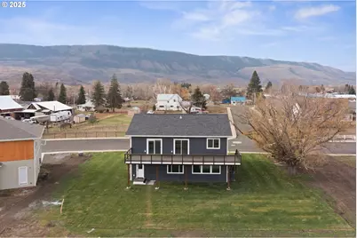 240 Heritage Ln, Union, OR 97883 - Photo 6