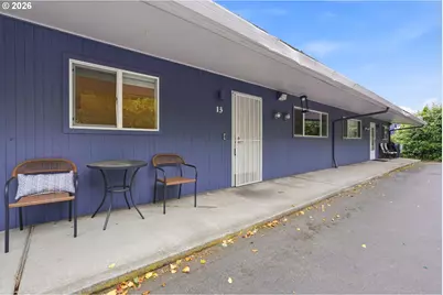 10090 SW Beaverton Hillsdale Hwy #13, Beaverton, OR 97005 - Photo 2