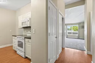 10090 SW Beaverton Hillsdale Hwy, Beaverton, OR 97005 - Photo 4
