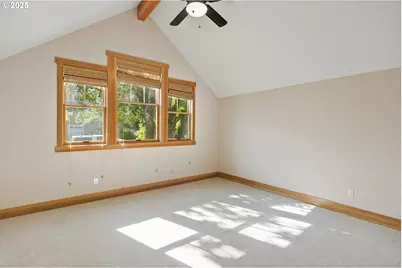 1806 Columbia St, Hood River, OR 97031 - Photo 30