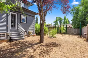 211 S 3rd St, Cottage Grove, OR 97424 - Photo 44