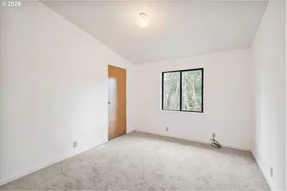 317 Rollingwood Dr, Kelso, WA 98626 - Photo 20