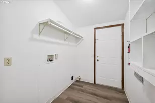 317 Rollingwood Dr, Kelso, WA 98626 - Photo 22