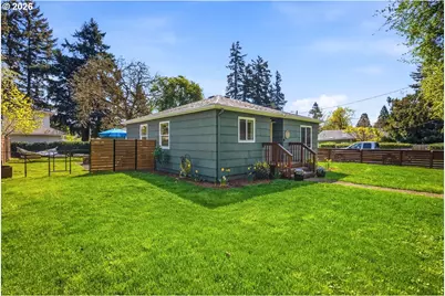 622 SE 111th Ave, Portland, OR 97216 - Photo 32