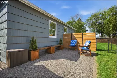 622 SE 111th Ave, Portland, OR 97216 - Photo 30