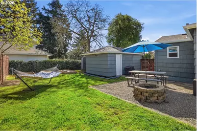 622 SE 111th Ave, Portland, OR 97216 - Photo 22
