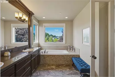 2536 Coeur D Alene Dr, West Linn, OR 97068 - Photo 22