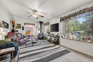 600 NW Cupid Ave, Sumpter, OR 97877 - Photo 2