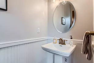 8534 NW Timber Ridge Ct, Portland, OR 97229 - Photo 14