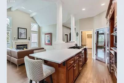 8534 NW Timber Ridge Ct, Portland, OR 97229 - Photo 10
