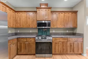 1298 Barnabas St NW, Salem, OR 97304 - Photo 16