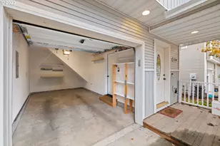 5218 SE Tenino Ct, Portland, OR 97206 - Photo 32